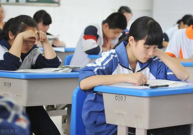 年焦虑症比较好孩子怎么消除焦虑症冰球突破正规网站北京哪家看青少(图2)